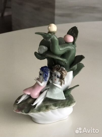 Фарфоровая статуэтка Англия