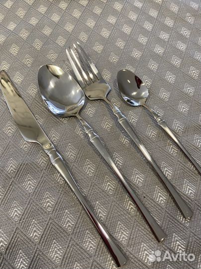 Столовые приборы на 6 персон