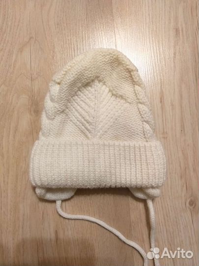 Шапка зимняя для девочки до 06 месяцев