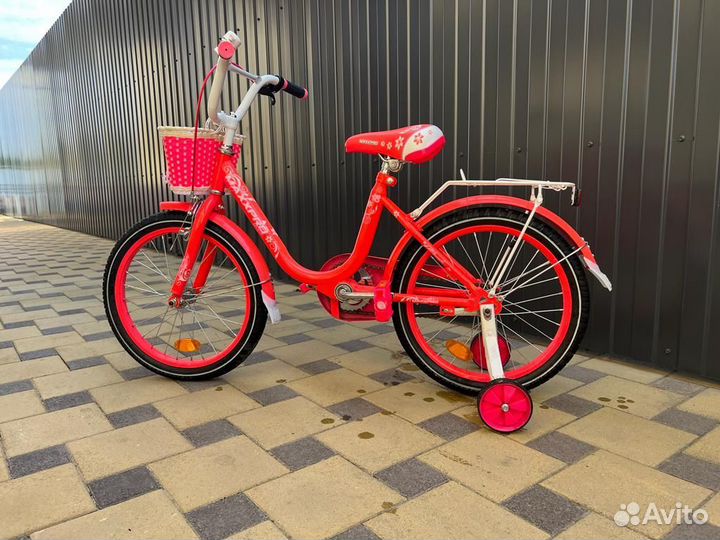 Детский трехколесный велосипед