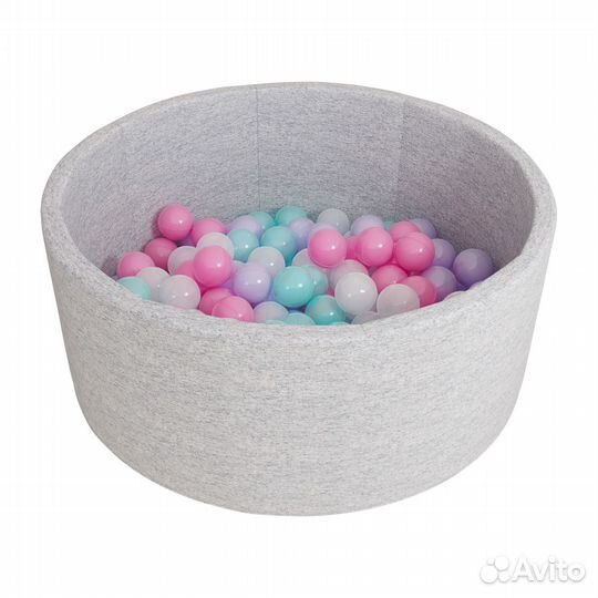 Сухой бассейн с шариками
