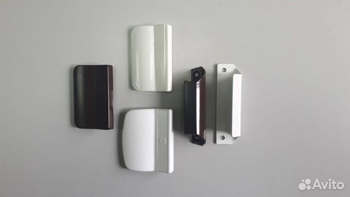 Ручки на обратную сторону балконной двери