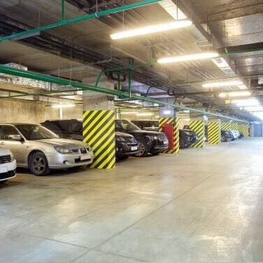 Машиноместо, 30 м²