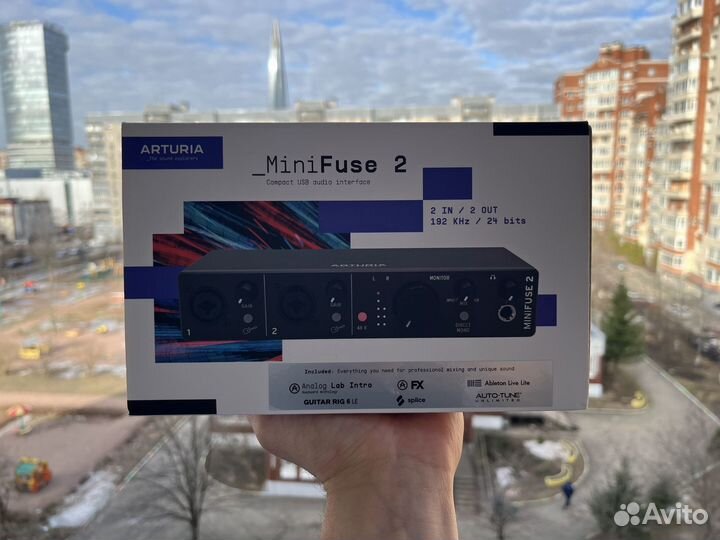 Звуковая карта Arturia MiniFuse 2 новая