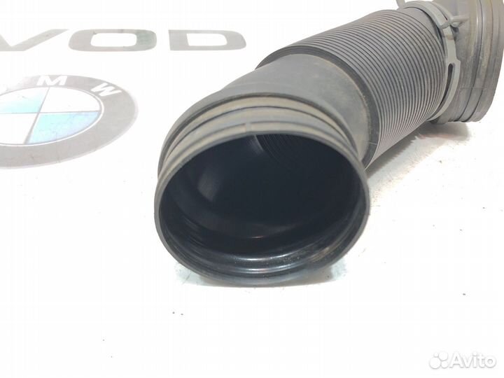 Патрубок воздушный Skoda Octavia A5 (1Z) 1.8 cdab