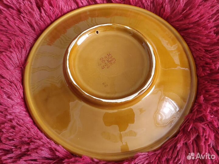 Тарелка декоративная настенная времен СССР