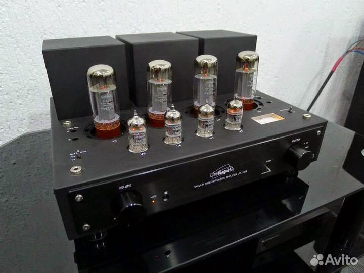 Ламповый усилитель Line Magnetic Audio LM-211 IA