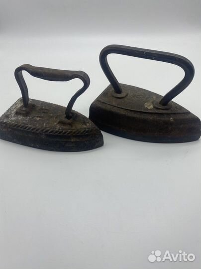 Утюг чугунный старинный
