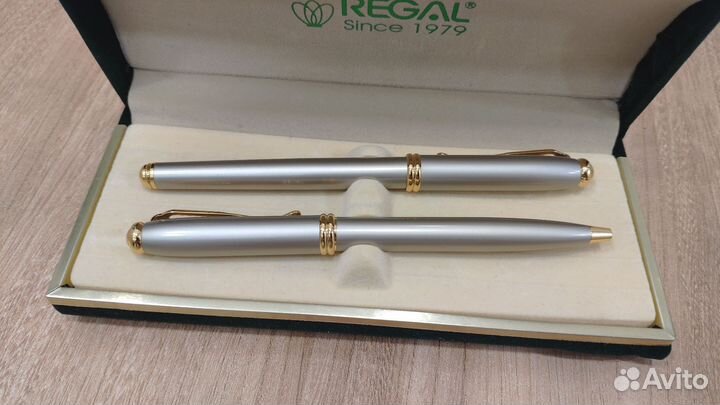 Набор перьевая ручка и шариковая Regal