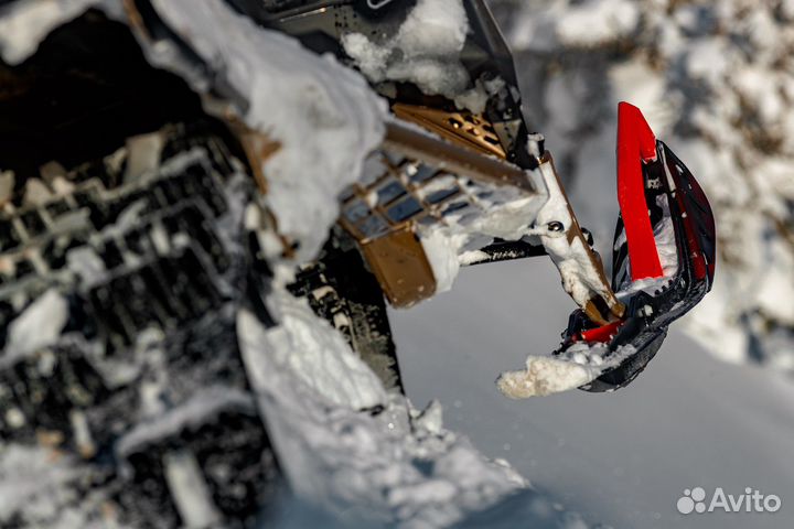 Снегоход BRP SKI DOO summit X 850 E -etec 2022года