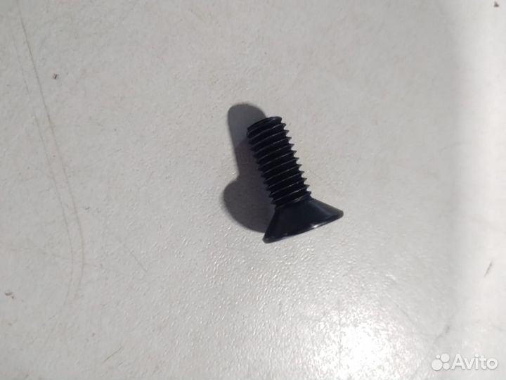 Болт крепления тормозного диска к ступице Solaris
