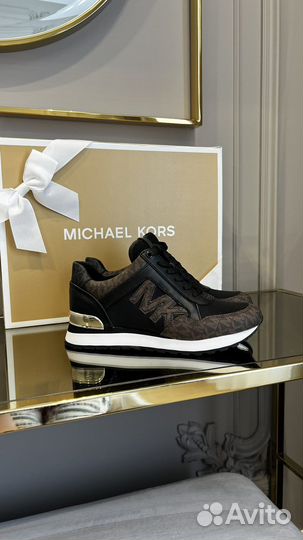 Новые кроссовки Michael Kors оригинал