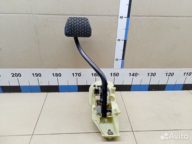 Педаль тормоза 5-serie GT F07 2009-2016