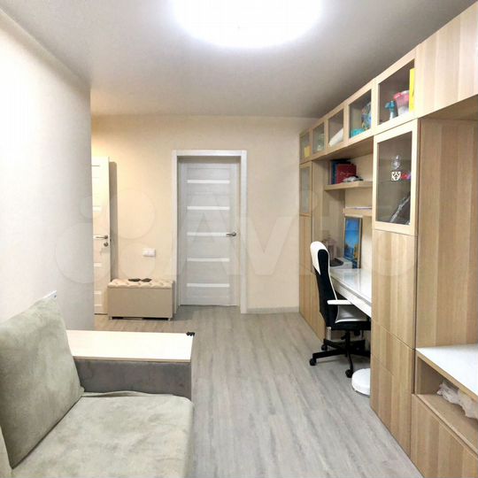 3-к. квартира, 58 м², 2/5 эт.