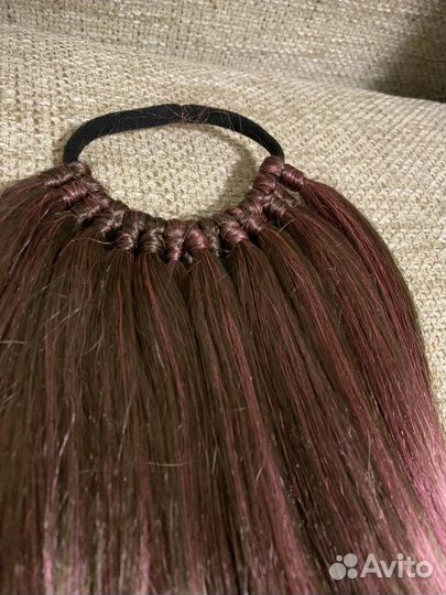 Волосы на заколках