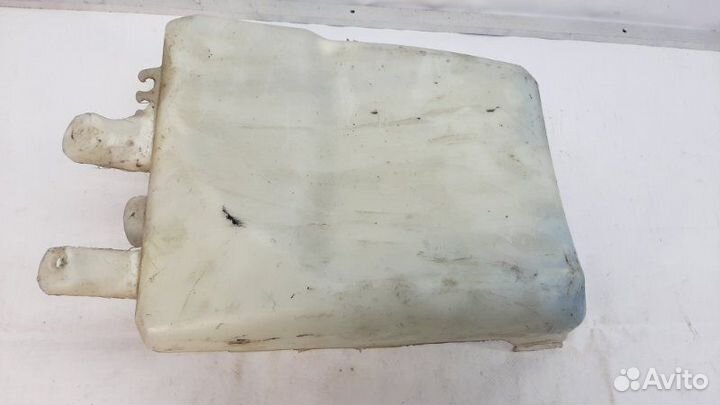 Бачок омывателя Nissan Note E11 2007-2010