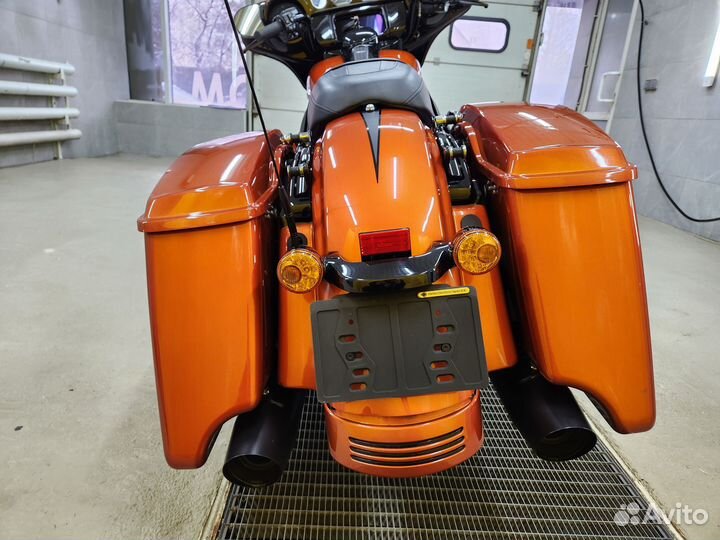 Harley-Davidson Street Glide Special