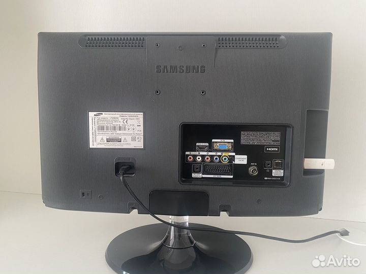 Samsung многофункциональный мониторT22B350EW