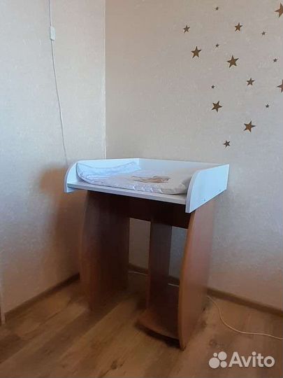 Пеленальный стол