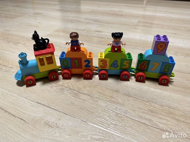 Lego duplo поезд