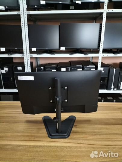 Монитор Dell 24 диагональ