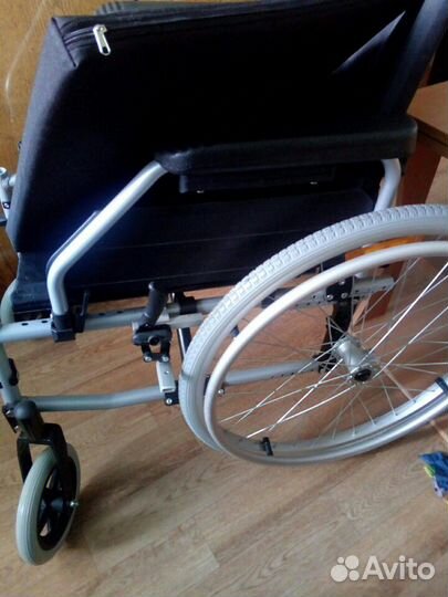Коляска инвалидная
