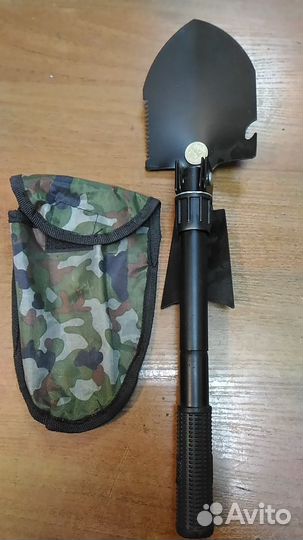 Фляжка,котелок,лопата,кирка,топор,нож,пила,палатка