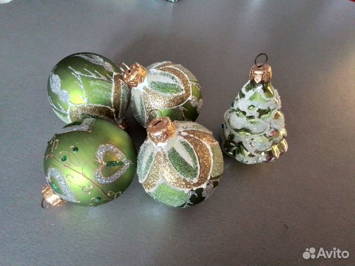 Ёлочные игрушки из стекла, ручная роспись