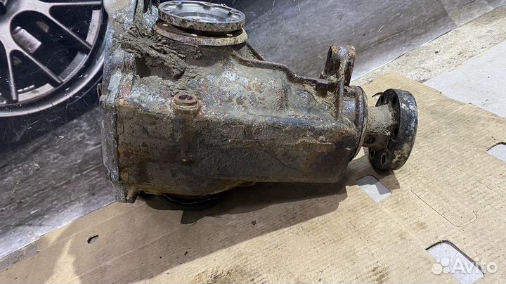 Редуктор заднего моста 2,93 BMW 7 series E38