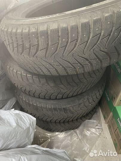 Kumho WinterCraft SUV Ice WS31 215/65 R17