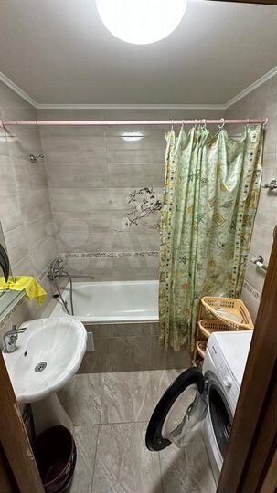 3-к. квартира, 60 м², 5/5 эт.