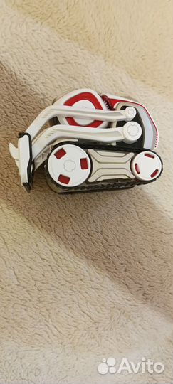 Робот anki cozmo