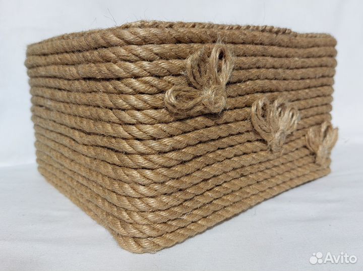 Вязанная коробка