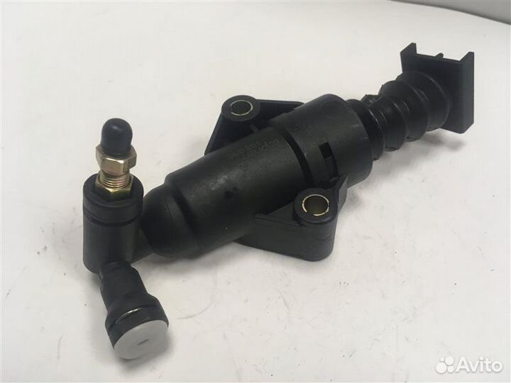 Цилиндр сцепления рабочий Volkswagen Golf 4