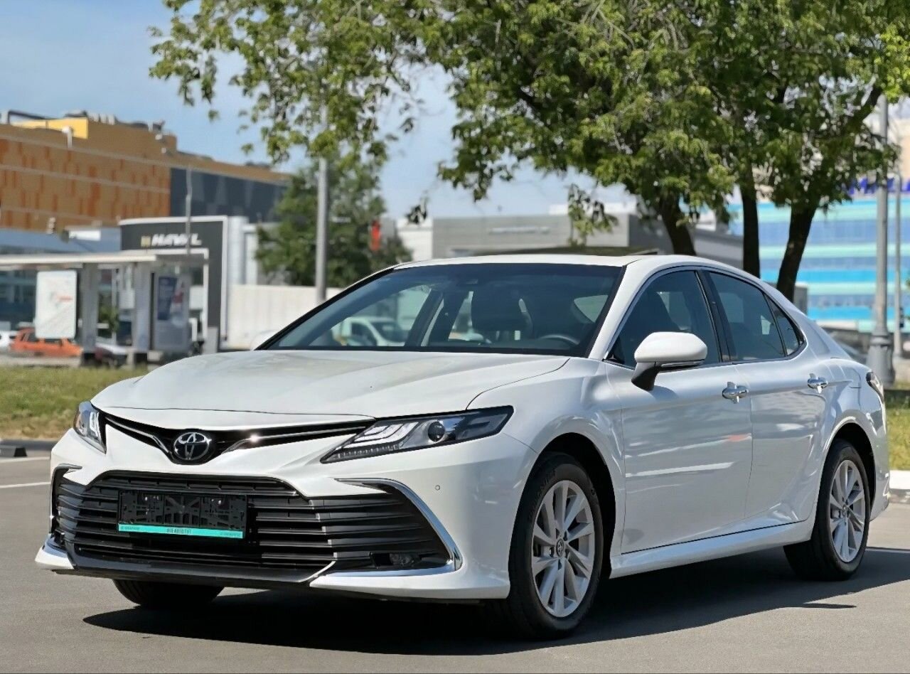 Toyota Camry: фото владельца