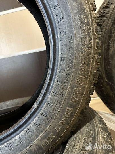 Nokian Tyres Hakkapeliitta SUV 5 225/60 R36