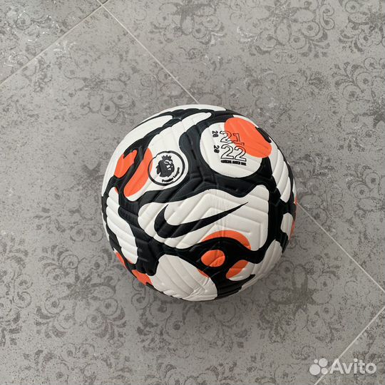 Футбольный мяч