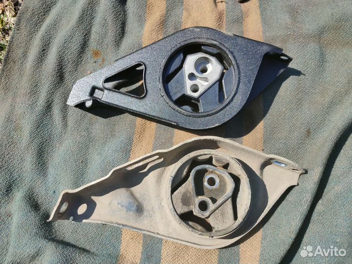 Опора двигателя левая для калина/гранта с АКПП