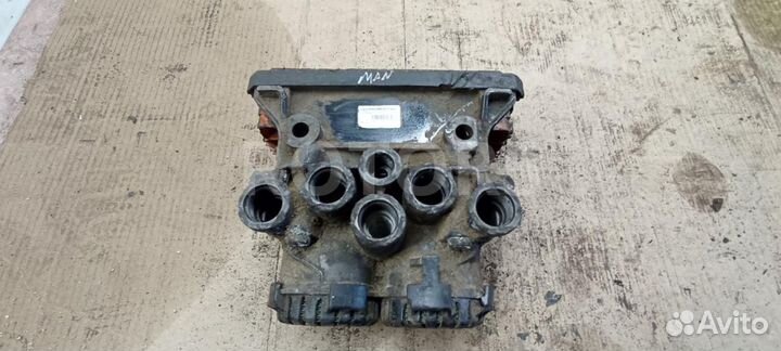 Кран модулятор EBS задний MAN TGX 2014 81521066050