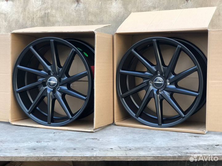 Диски 17 4*98 Vossen CVT Черный матовый MB