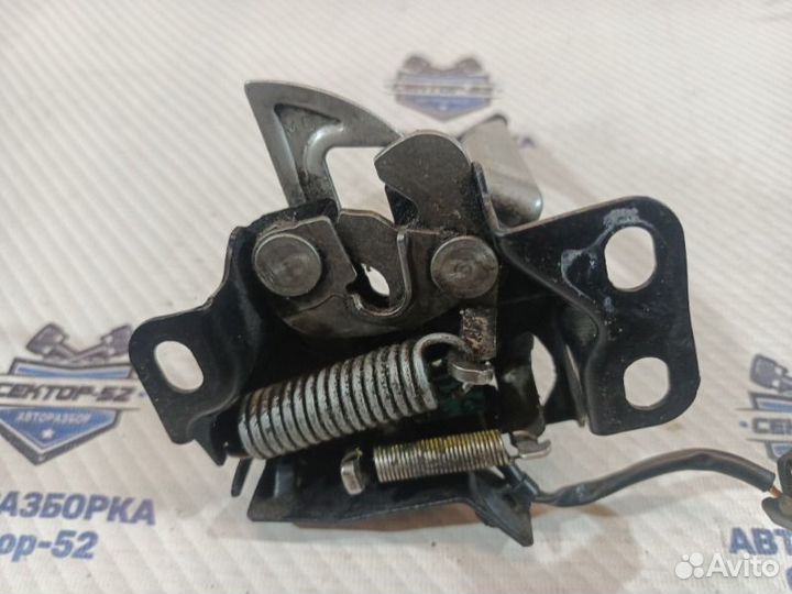 Замок капота Honda Civic FK R18A2 2008