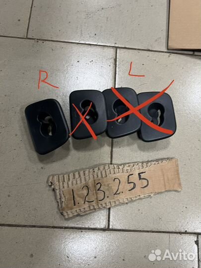 Заглушка потолка / крепление /крючок volvo xc90 II