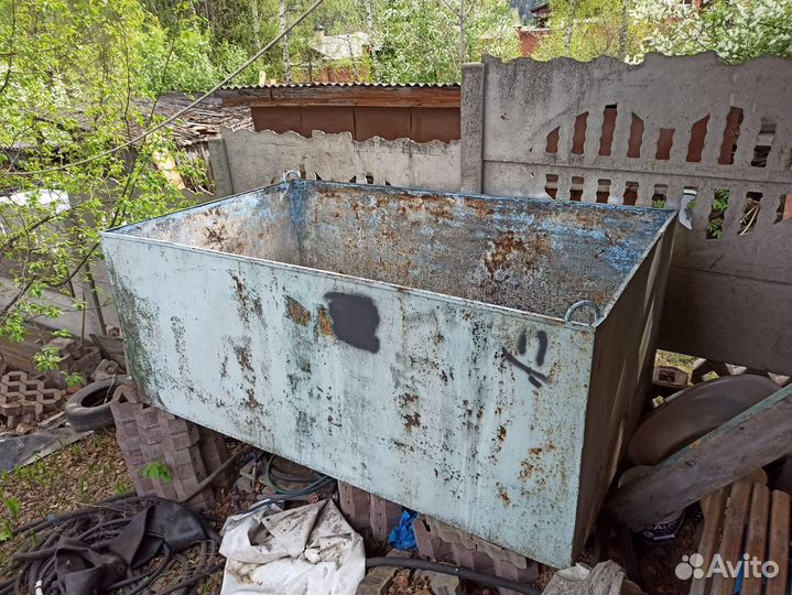 Бак для воды металлический 3.75 м3