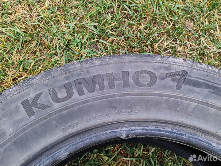 Kumho Crugen Premium KL33 225/60 R17 99V