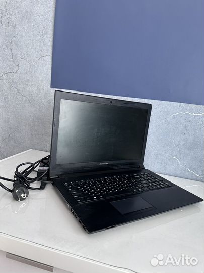 Ноутбук lenovo