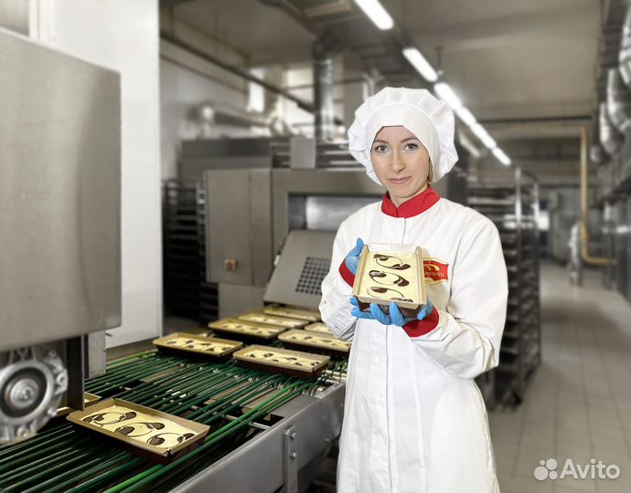 Помощник кондитера