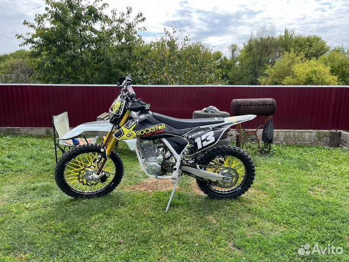 Мотоцикл gr2