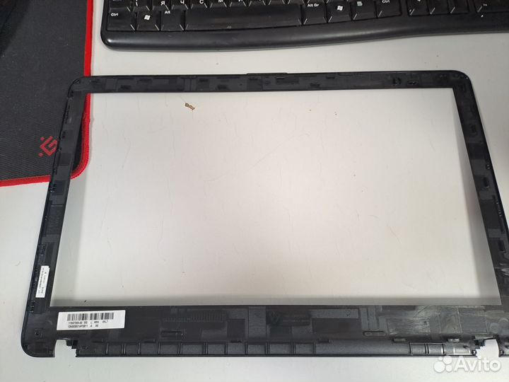 Рамка экрана asus X540 13NB0B01AP0811