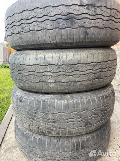 Bridgestone Dueler H/T D687 225/65 R17