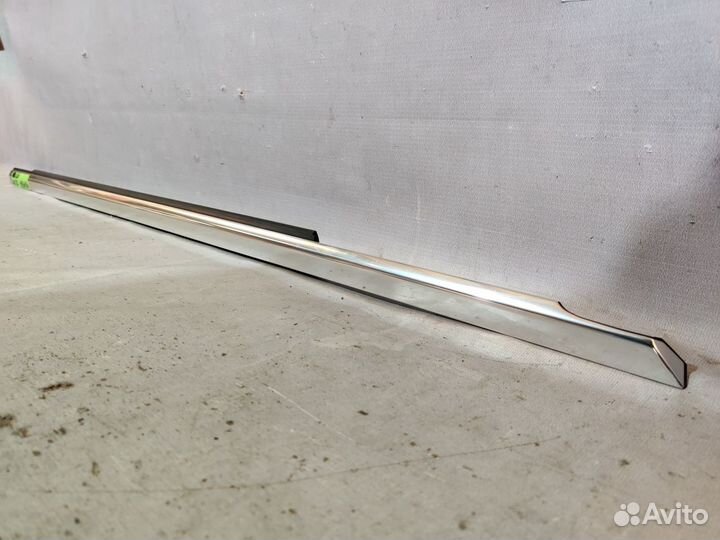 Мерседес W213 2016- Молдинг левой задней двери